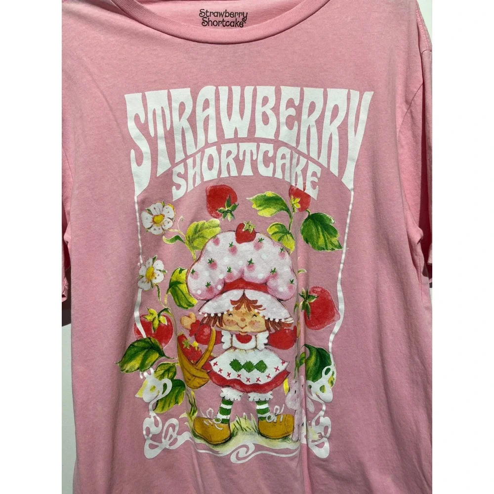 Strawberry Shortcake‎ Pink Graphic Tee Retro Cartoon Short Sleeve Shirt Small